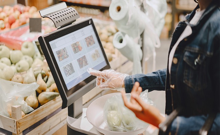 US survey shows 74% of retailers had more budget to invest in store ops this year